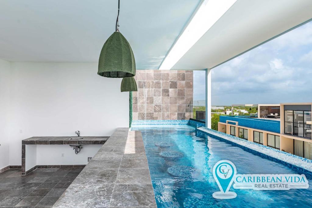 Stylish Sexy 1 Bd W/ Private Pool & Rooftop Pool photo 3