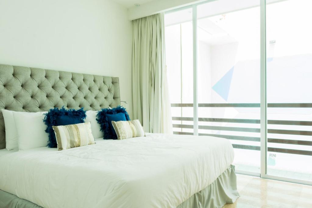 Tropic Playa Apartments photo 2