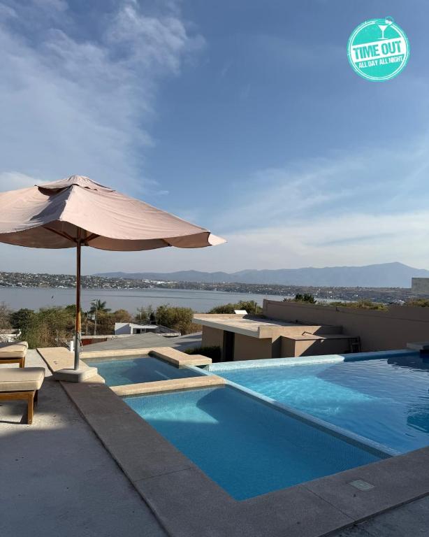 Time Out Vacations photo 3