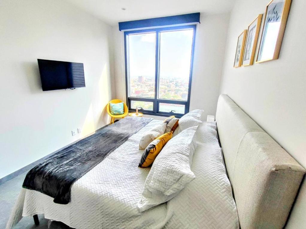 City View Oasis KS Bed photo 2