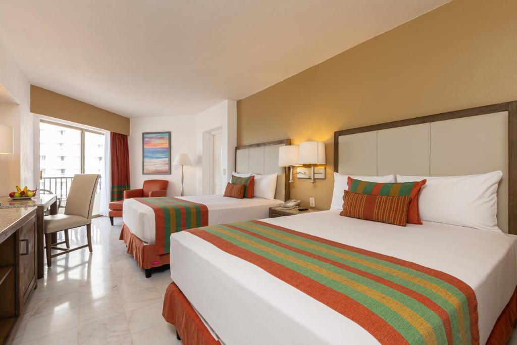 Tesoro Ixtapa All Inclusive photo 2
