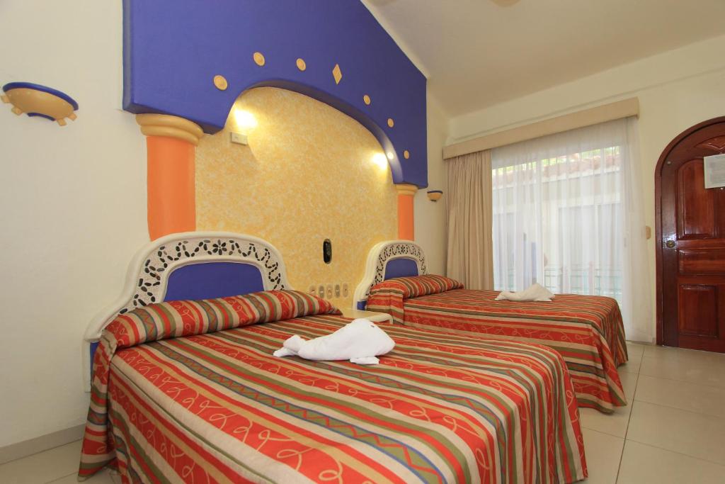 Hotel Xestal photo 2