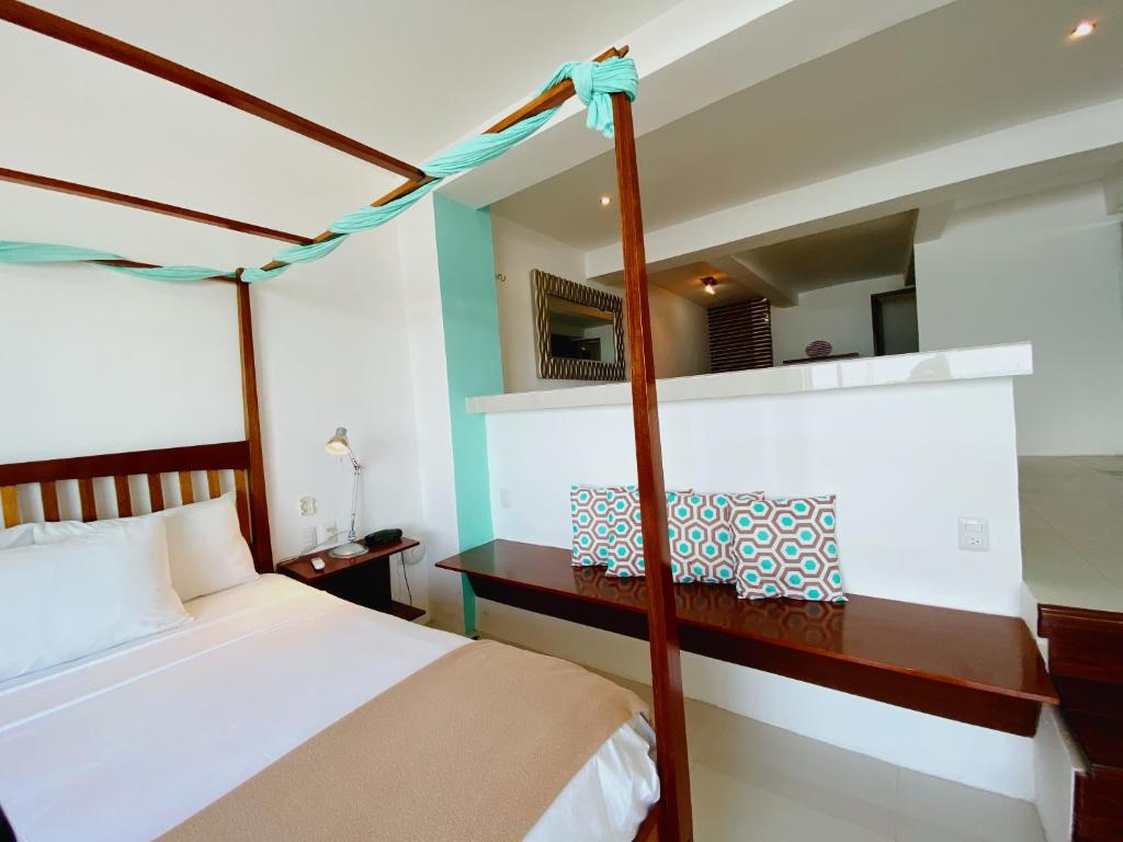 Rocamar Hotel Isla Mujeres — photo 1