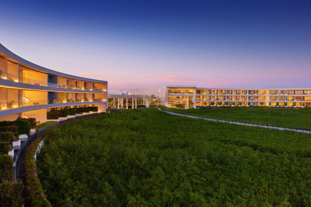 The St. Regis Kanai Resort photo 3