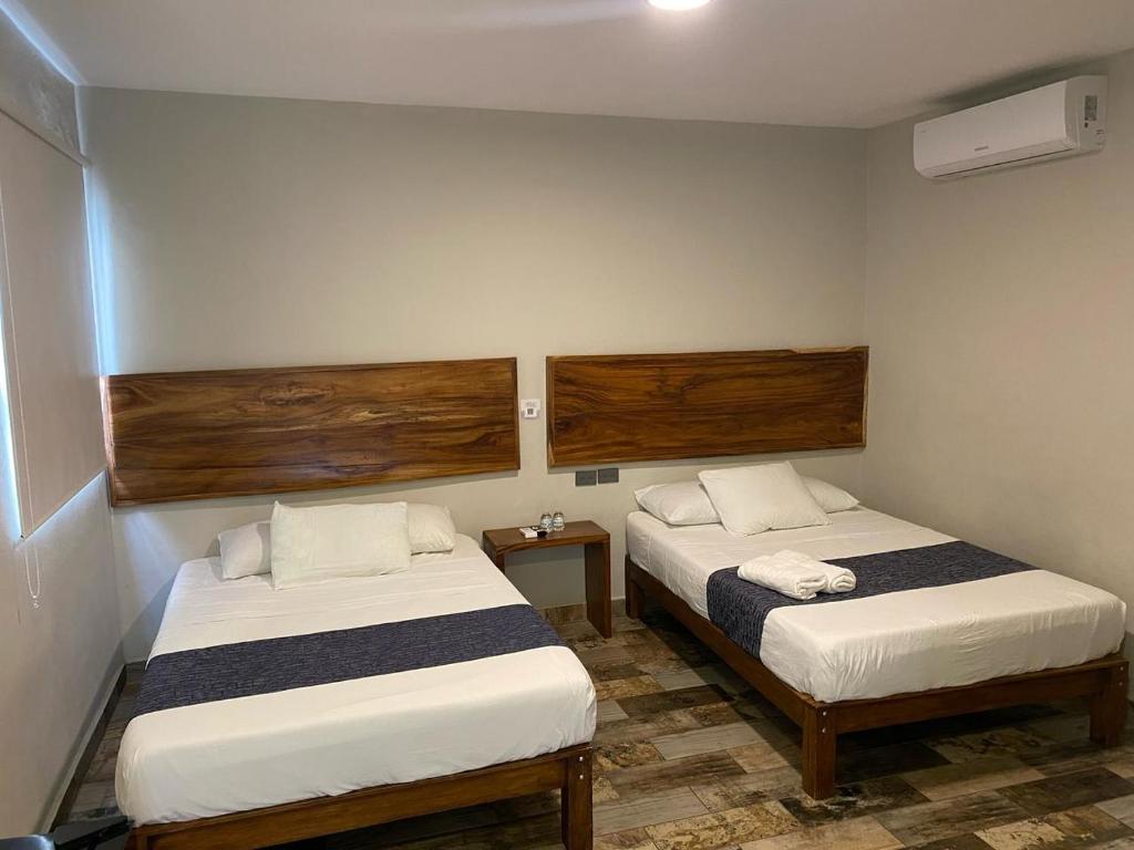 Suites 15 Avenida photo 2