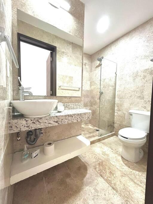 Spacious and comfortable apartment w pool and golf photo 2