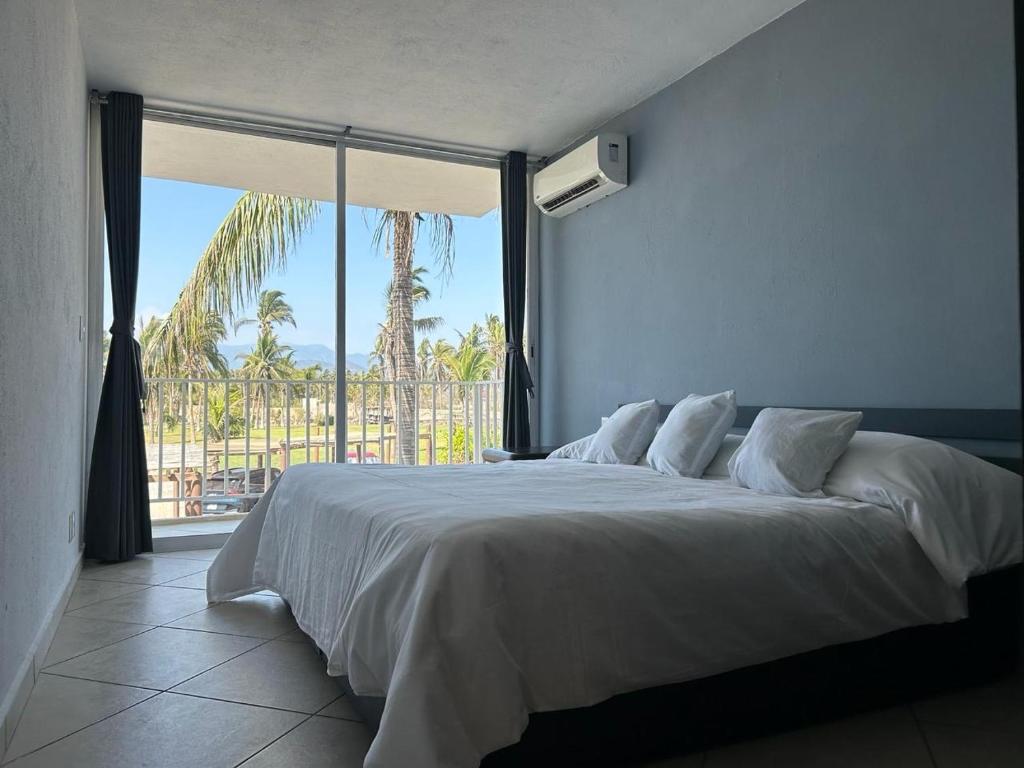 106 THE BEST SUNSeT photo 2