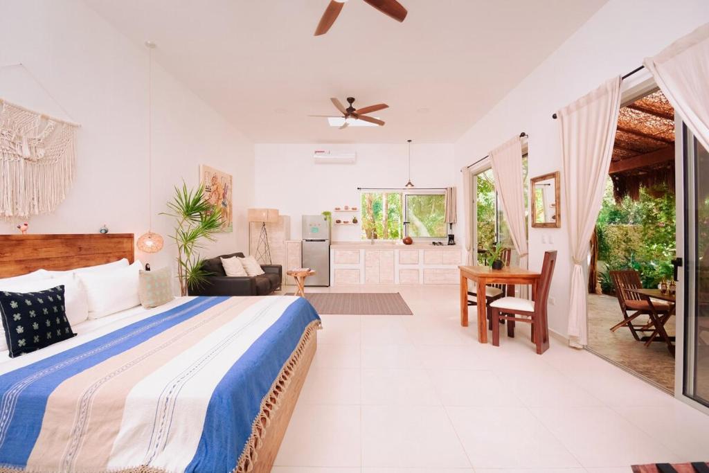 Casita Deva Stylish Mex casita photo 2