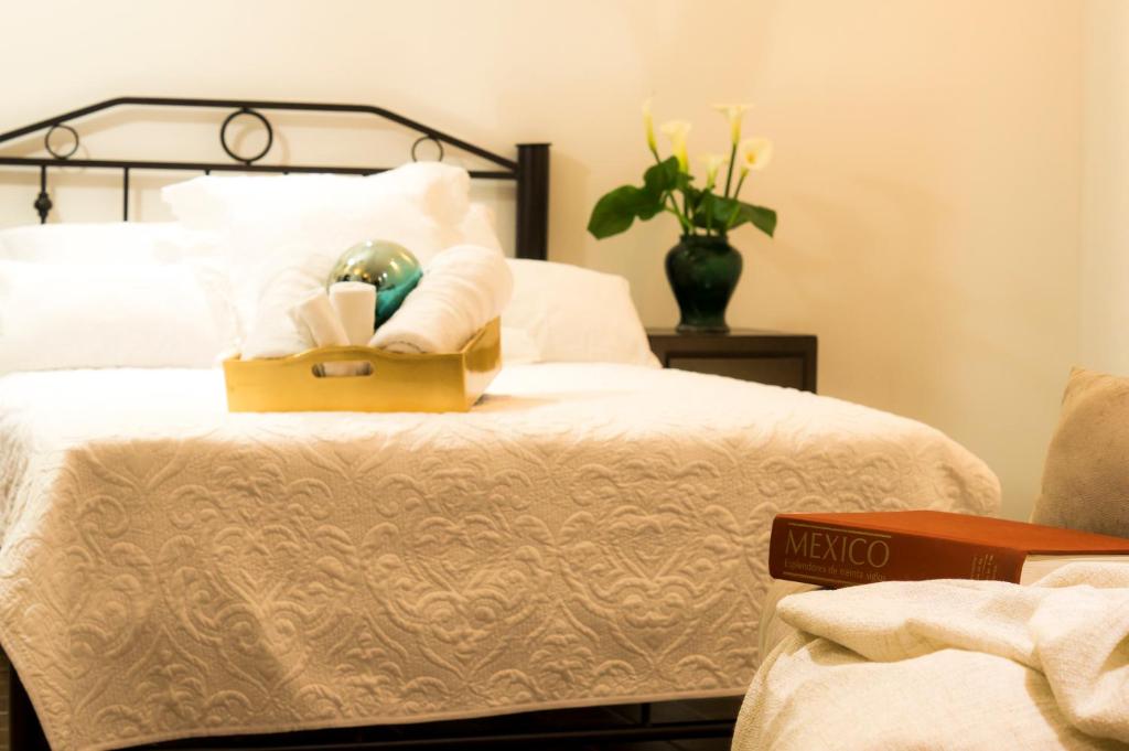 Suite 5B — photo 1