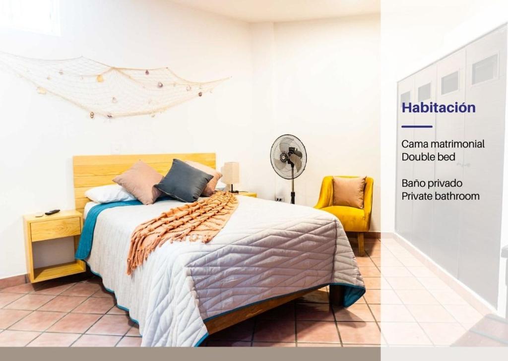 Spacious Room with Ensuite and Work Desk photo 2