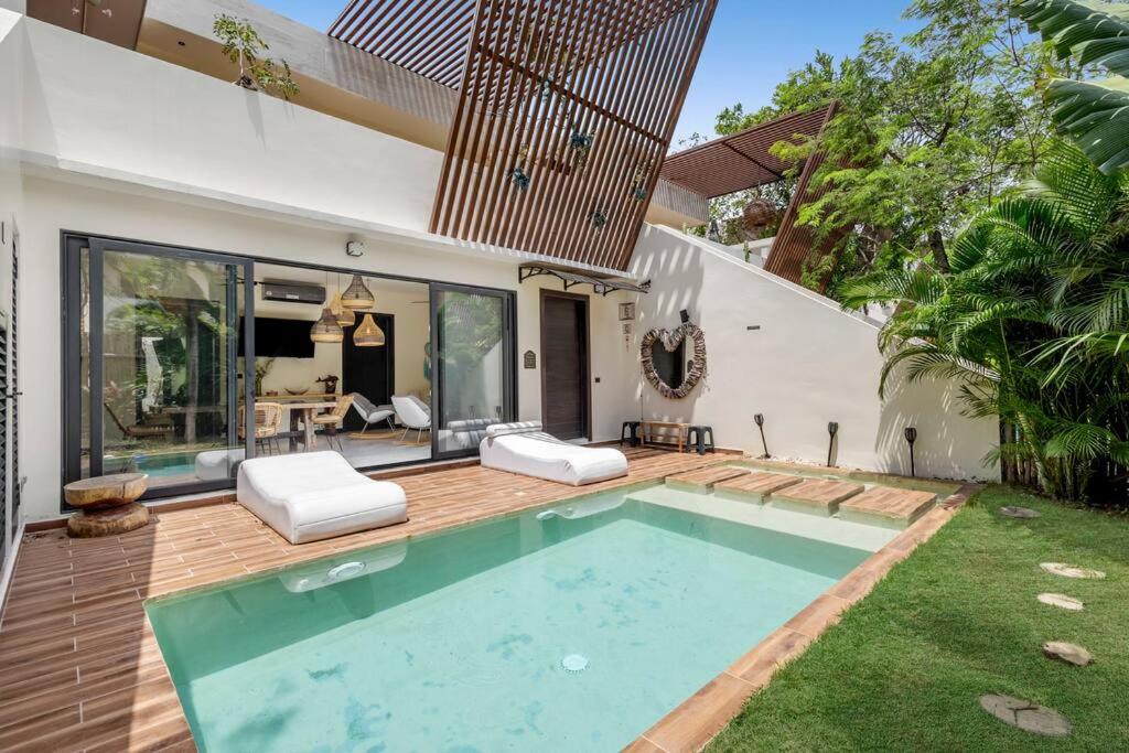 1min to Downtown Asana Premium w/ Pool & Concierge photo 2