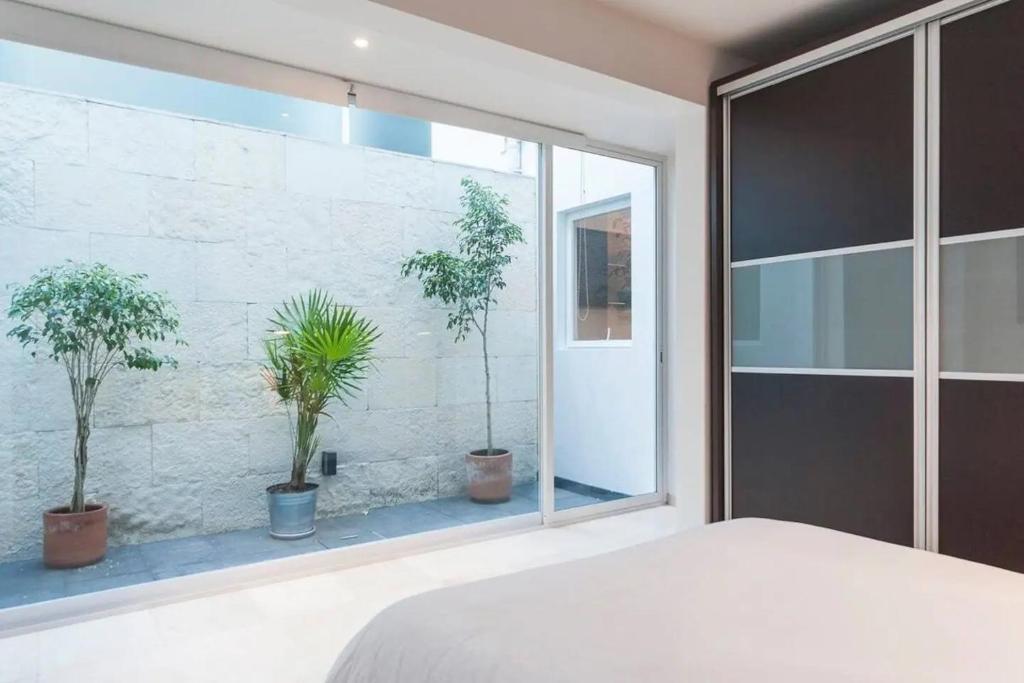 Condesa Residence Amsterdam 102 Stylish 1 bed1 Bath on Amsterdam Av photo 2