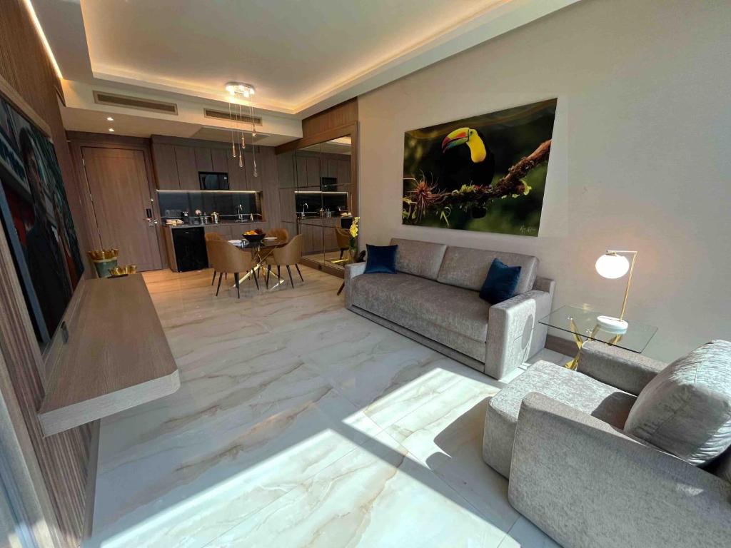 Safi Royal Luxury Metropolitan photo 3