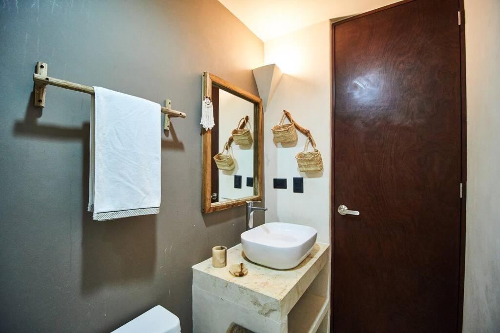 Tribu 205 Magical 1BR APT minutes from the Sea 50MB WIFI photo 3