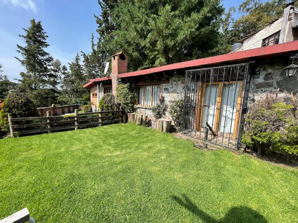 Swiss Cabin in Popo Park near Popocatépetl — photo 1