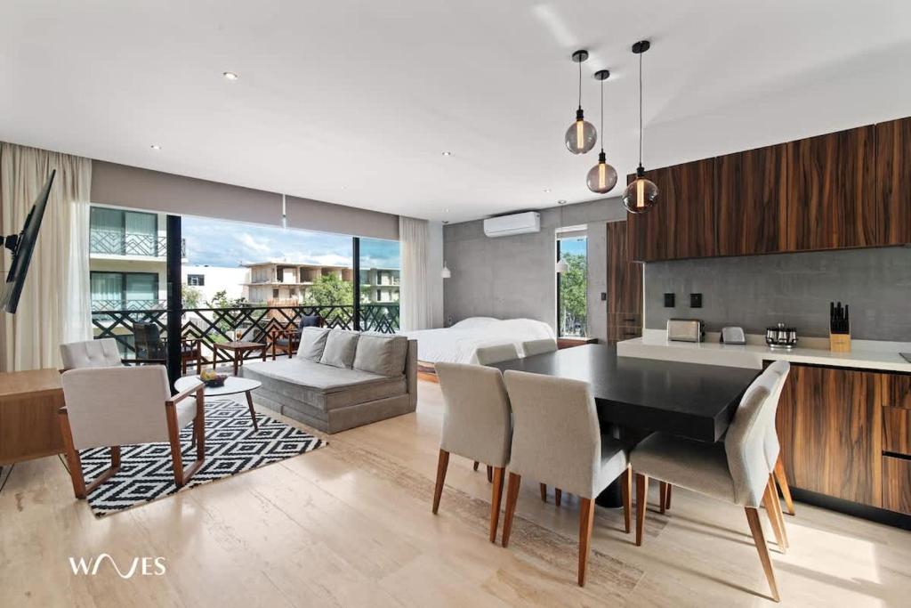 Loft Espacioso con Balcón | Cerca de Zona Hotelera photo 2