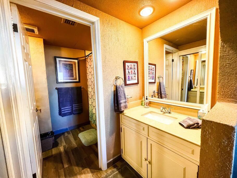 Sandy Beach Princesa A105 Ocean Front Resort photo 3