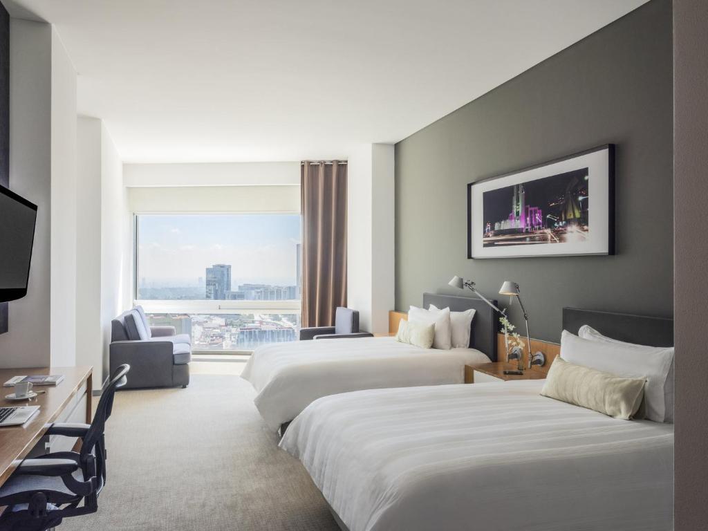 The Paragon Hotel Mexico Santa Fe By Accor photo 2