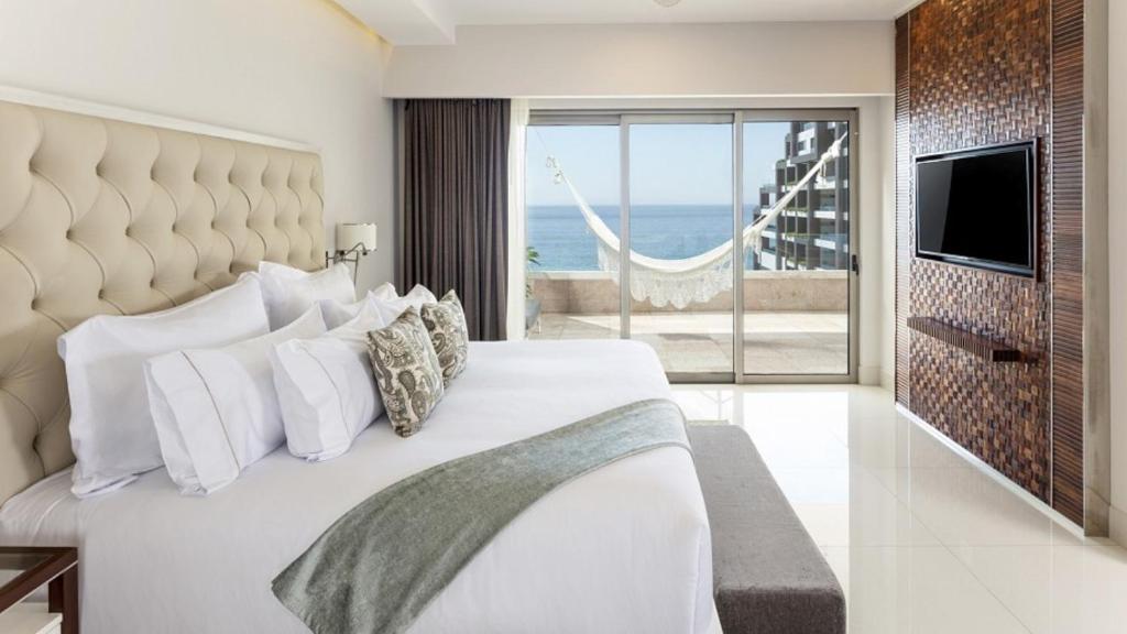 Garza Blanca Los Cabos Elite Luxe Member Units by Stephen Ostler photo 2