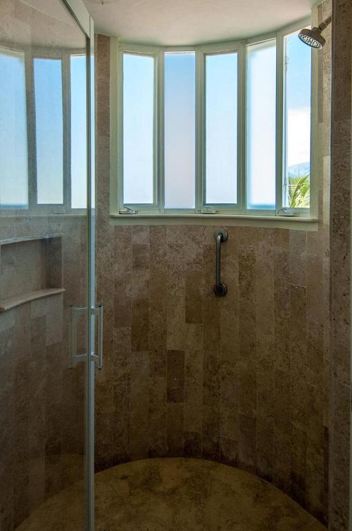 1063 - Cruz Del Mar M302 photo 3