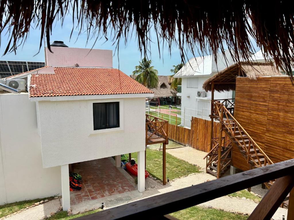 Hotel Solana Bacalar Lakefront photo 2