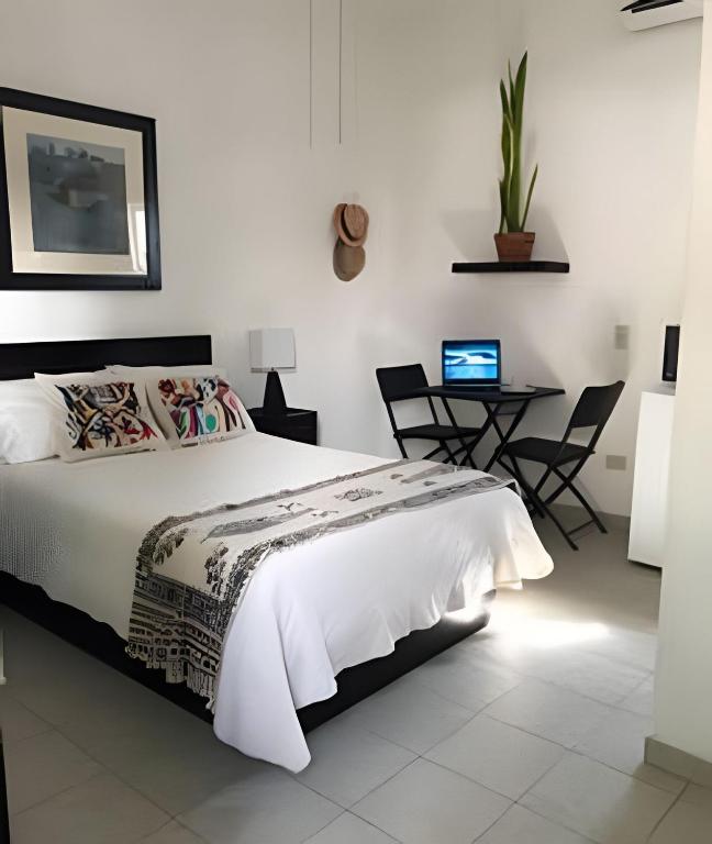 12 de Octubre photo 2