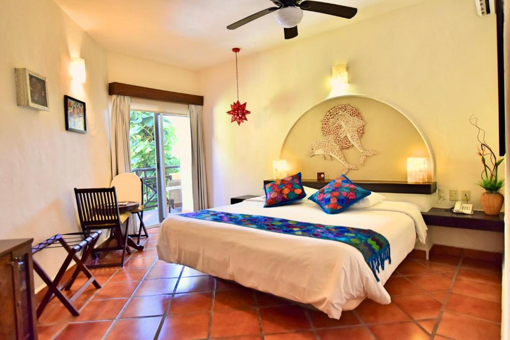 Riviera del Sol Amazing King Size Junior Suite 205 photo 2