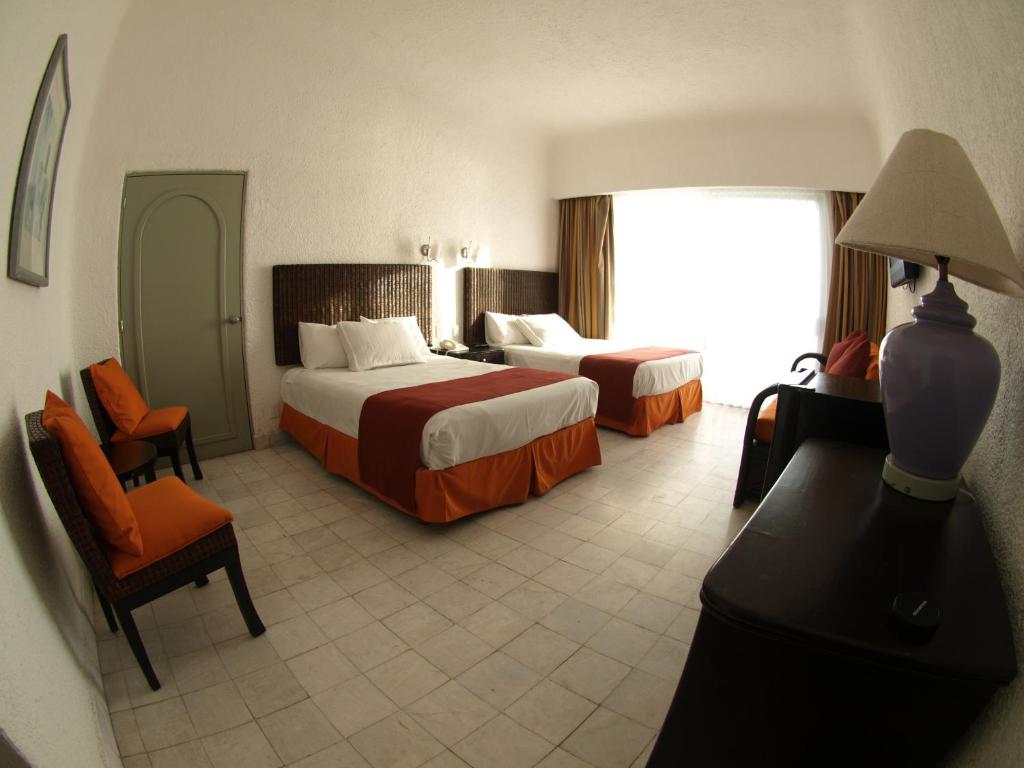 Sierra Mar at Tesoro Manzanillo photo 2
