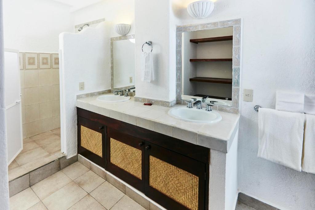 Hotel Suites Ixtapa Plaza photo 3