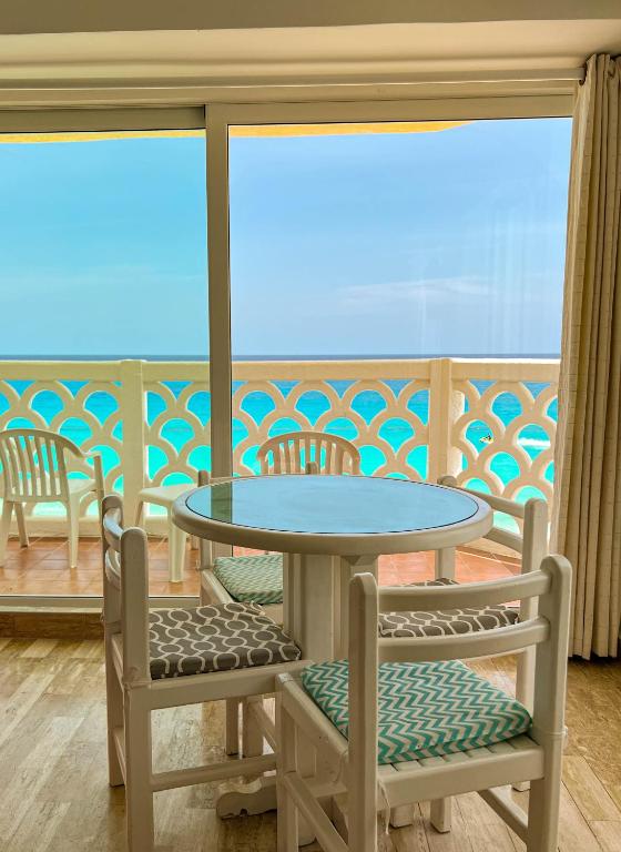Seashore Apartment Cancun photo 3
