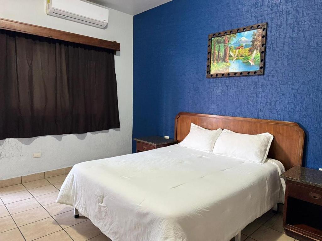 Rio inn photo 2