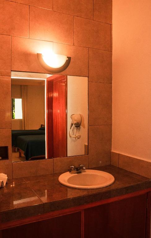 Hotel Santa Engracia photo 3