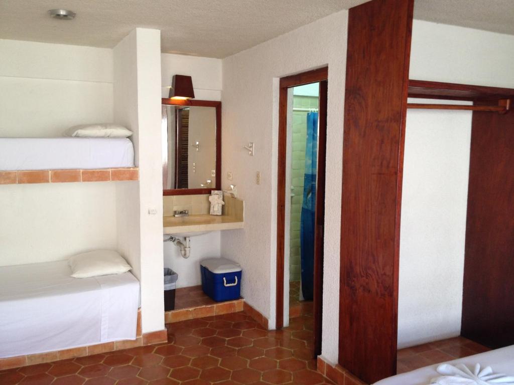Safari Inn photo 3