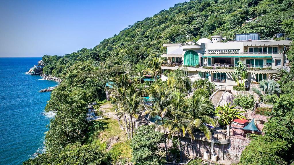 Truly one of the finest villa for rent in Puerto Vallarta photo 3
