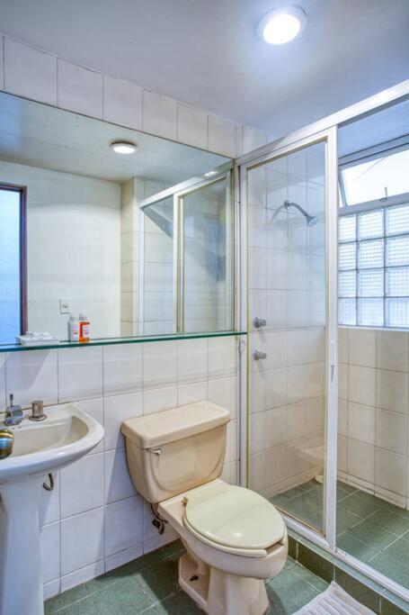 Spacious Apartment in the heart of Roma Norte photo 3