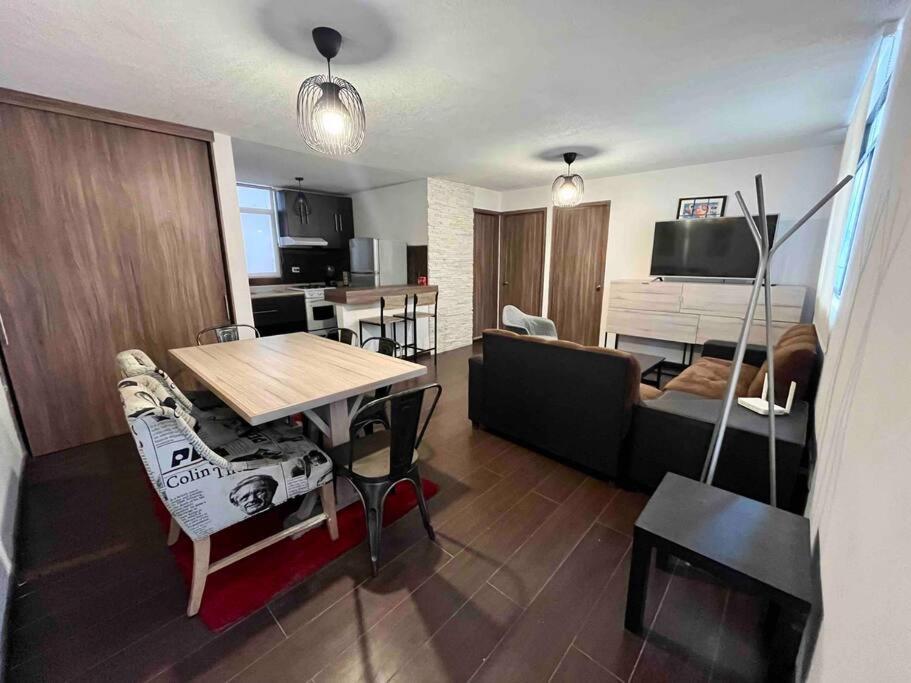 Oasis 101 — photo 1