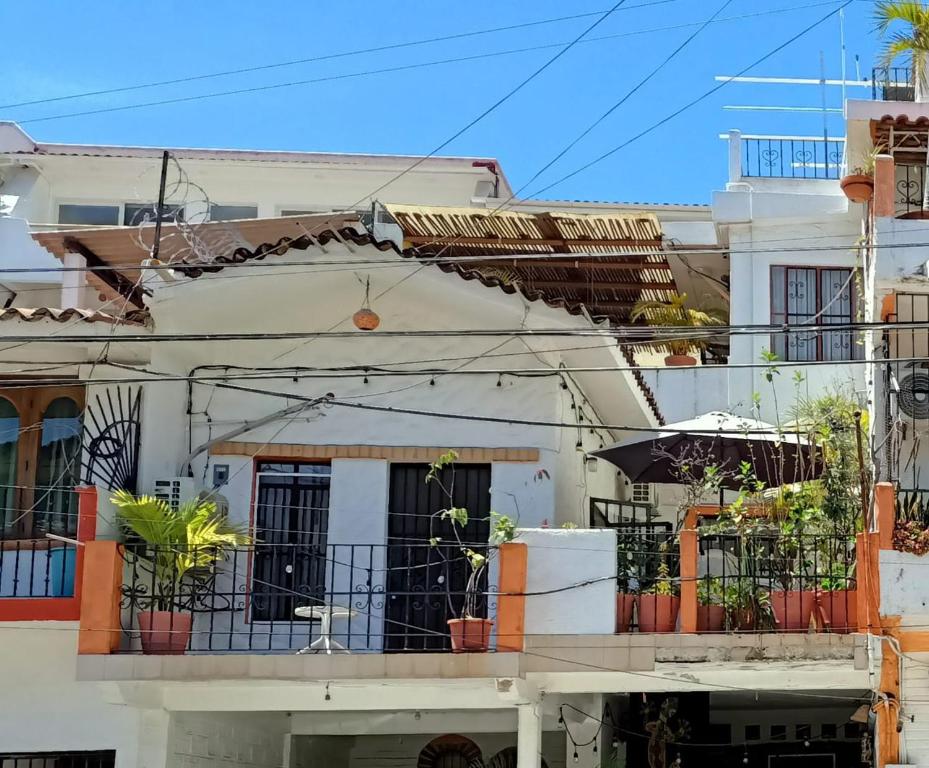 terraza y balcón en la zona romantica cerca del mar photo 3