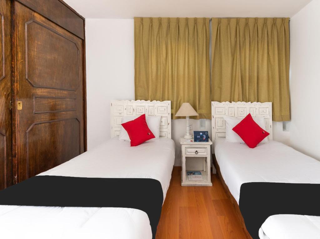 Suites Internacional photo 2
