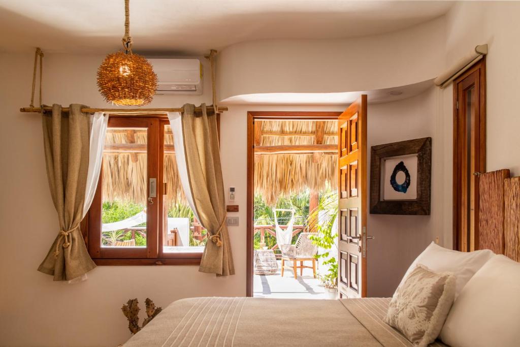 El Corazón Boutique Hotel - Adults Only with Beach Club pass included photo 2