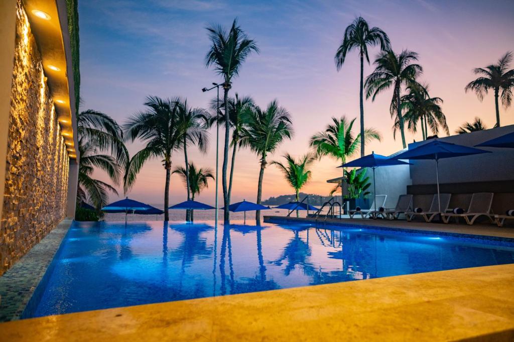 Ritz Acapulco All Inclusive photo 2