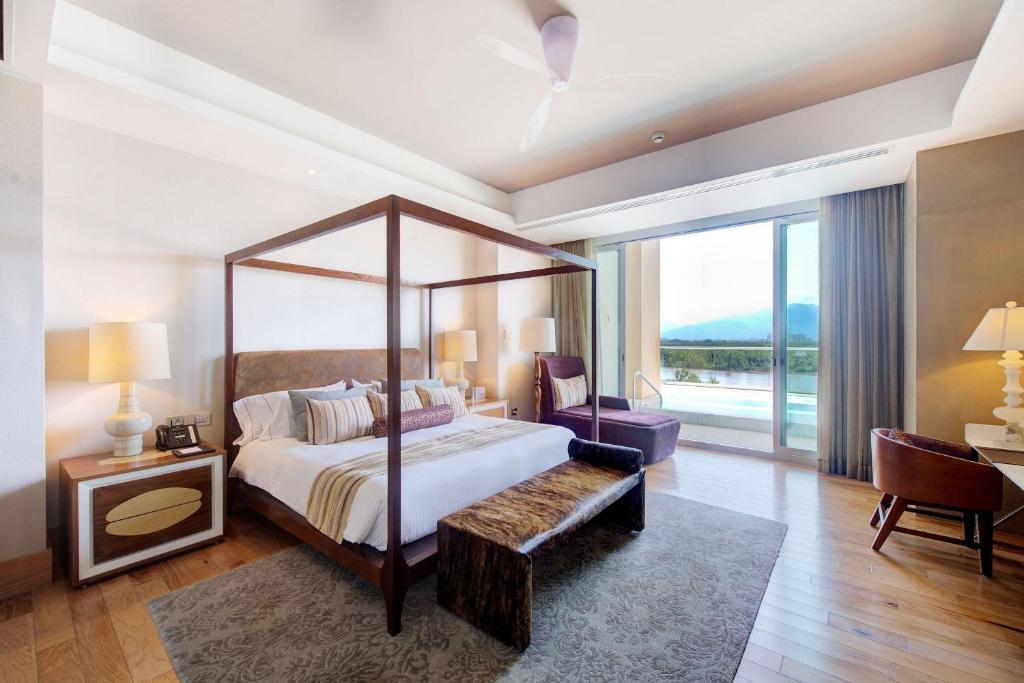 The Grand Luxxe Residence Two Bedroom Loft photo 2