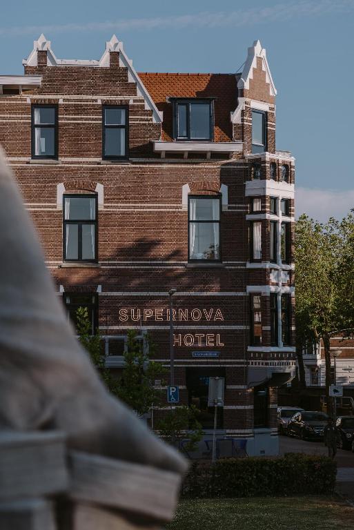 Supernova Hotel photo 3