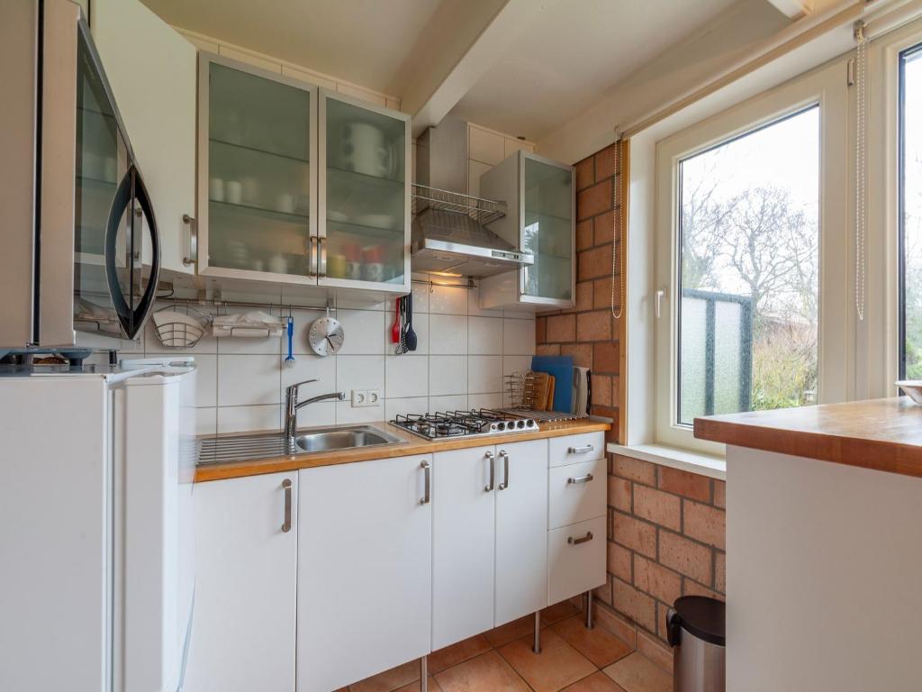 Holiday Home Callantsoog near Sandy Beach photo 3