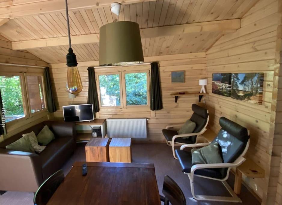 Rust en Natuur in Ons Vrijstaande Fins Chalet photo 2
