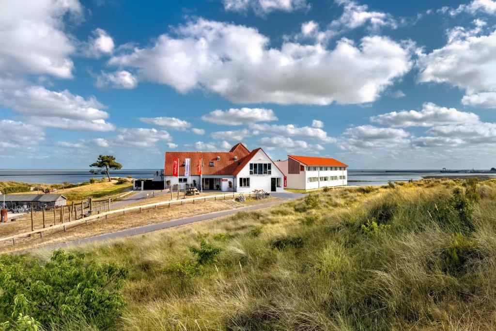 Stayokay Hostel Terschelling — photo 1