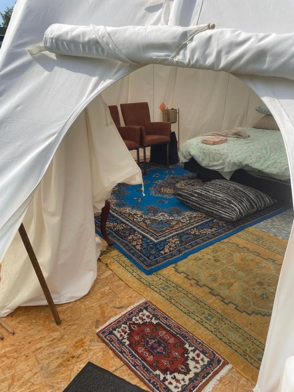 Tipi tent photo 2