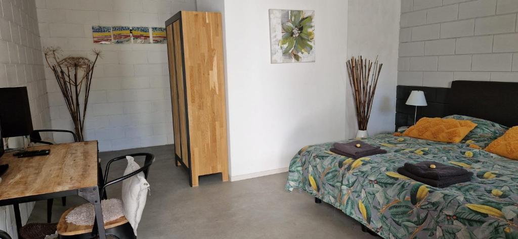 Bed and Breakfast 't Klokhuis photo 2