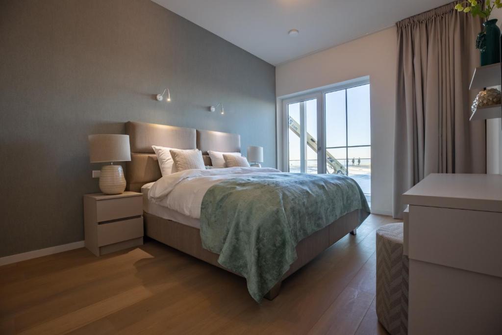 The Harbour luxurious — photo 1