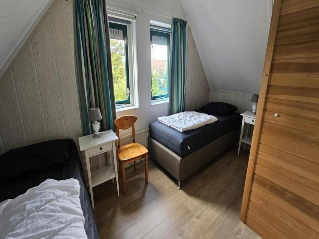 Modern Beach Retreat Sauna photo 2
