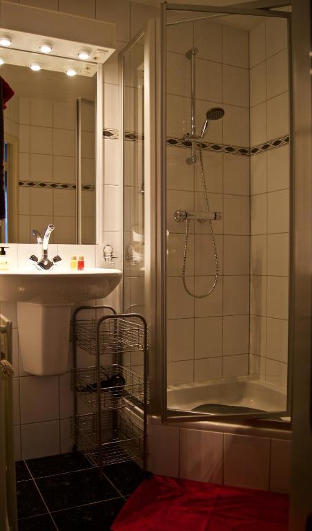 The Studio Guesthouse photo 3